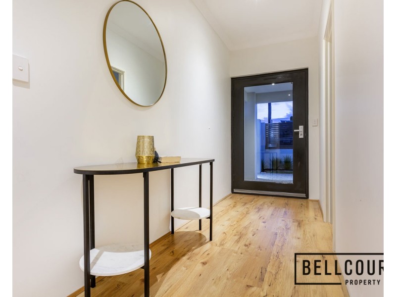 369 Hardey Road, Cloverdale WA 6105