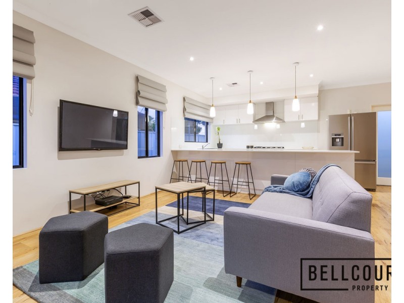 369 Hardey Road, Cloverdale WA 6105