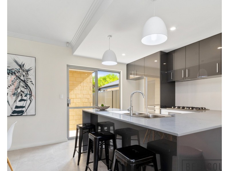 1-3/1 Nekaya Way, Duncraig WA 6023