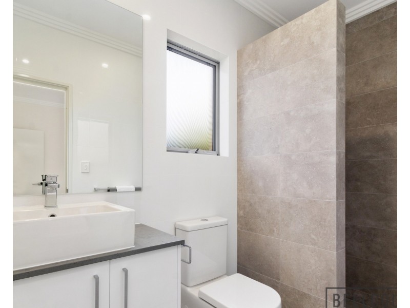 1-3/1 Nekaya Way, Duncraig WA 6023