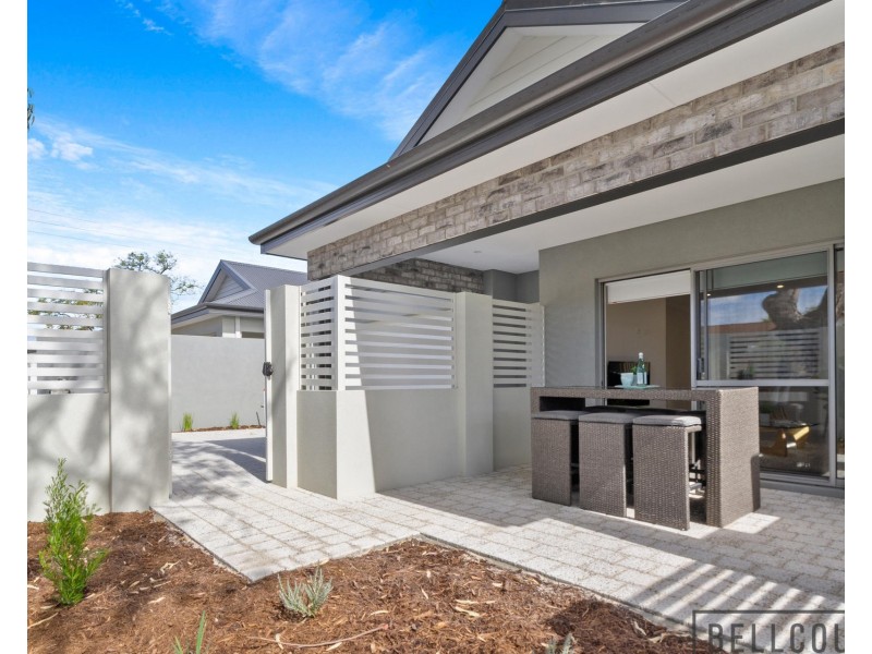 1-3/1 Nekaya Way, Duncraig WA 6023