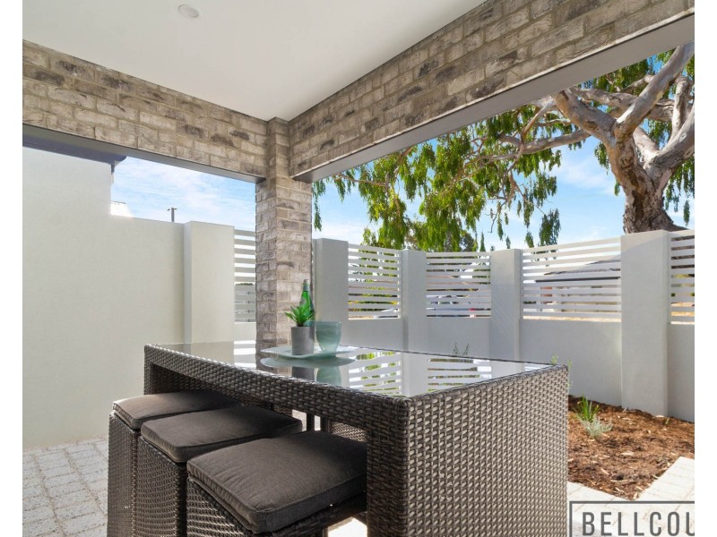 1-3/1 Nekaya Way, Duncraig WA 6023