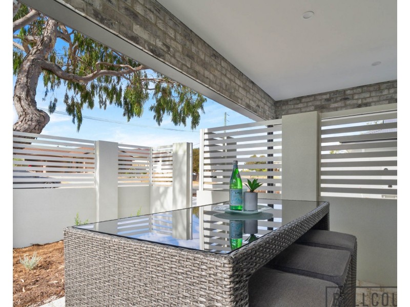 1-3/1 Nekaya Way, Duncraig WA 6023