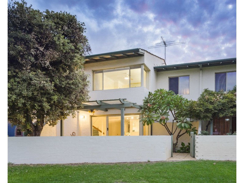14/244 Mill Point Road, South Perth WA 6151