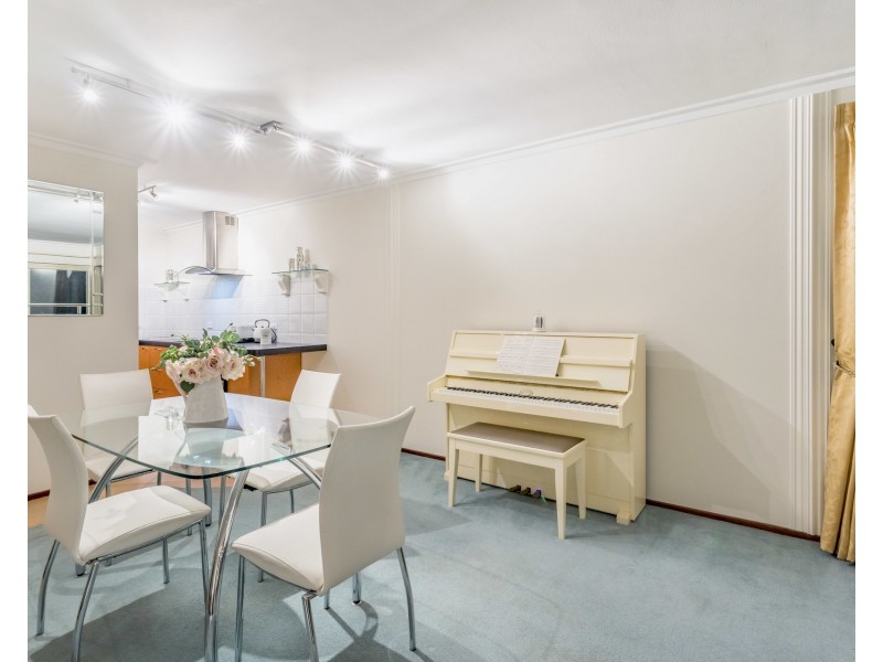 14/244 Mill Point Road, South Perth WA 6151