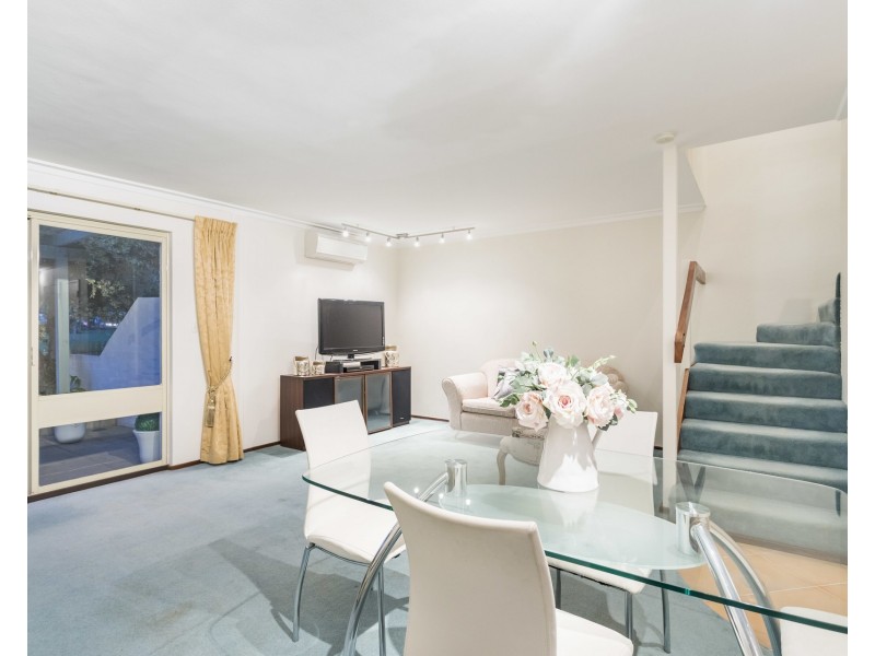 14/244 Mill Point Road, South Perth WA 6151