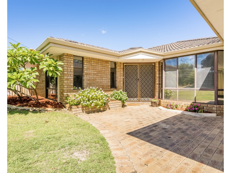 8 Wapengo Close, South Lake WA 6164