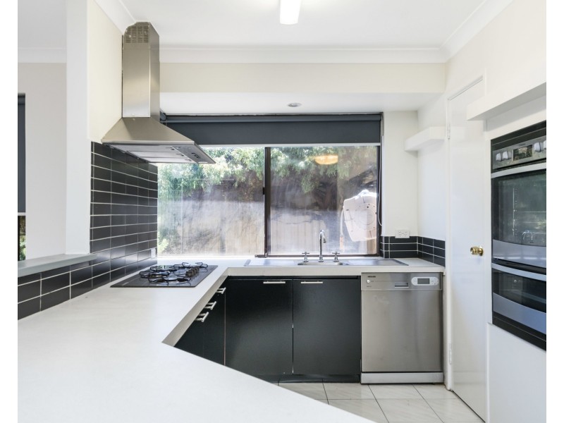 8 Wapengo Close, South Lake WA 6164