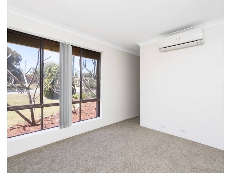 8 Wapengo Close, South Lake WA 6164