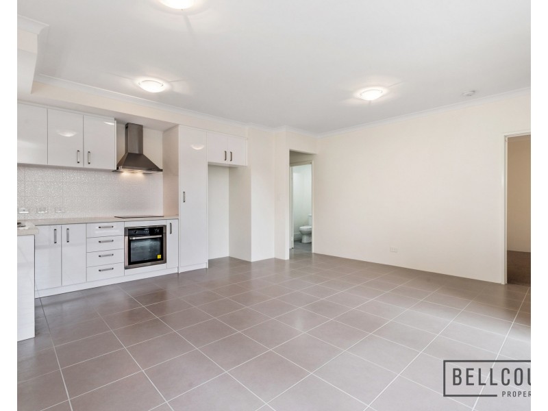 4 Kennerly Street, Cloverdale WA 6105