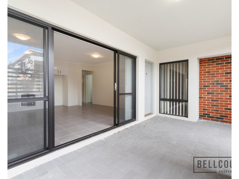 4 Kennerly Street, Cloverdale WA 6105