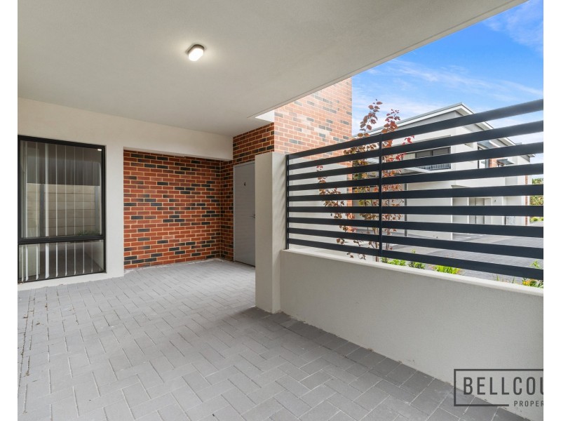 4 Kennerly Street, Cloverdale WA 6105