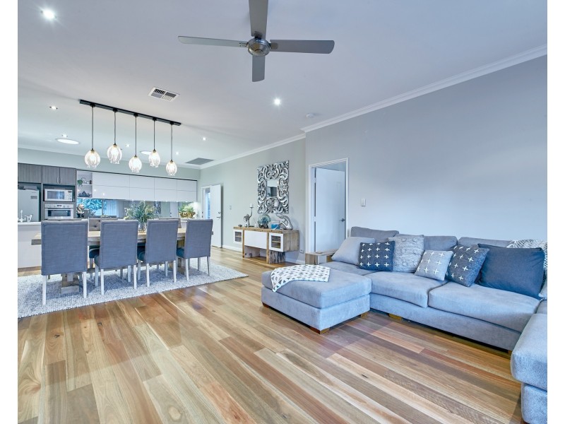 3 Philp Avenue, Como WA 6152