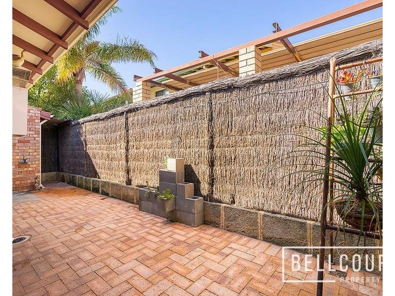 2/68 Mary Street, Como WA 6152