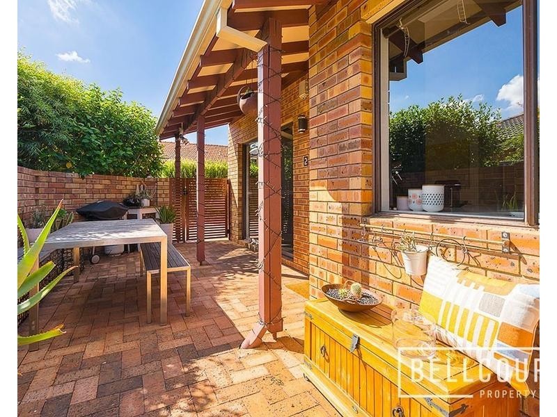 2/68 Mary Street, Como WA 6152