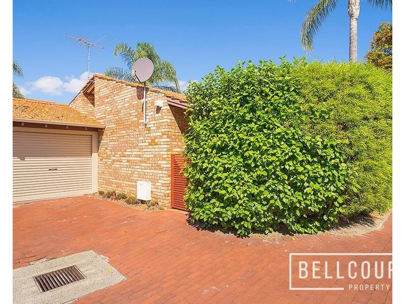 2/68 Mary Street, Como WA 6152