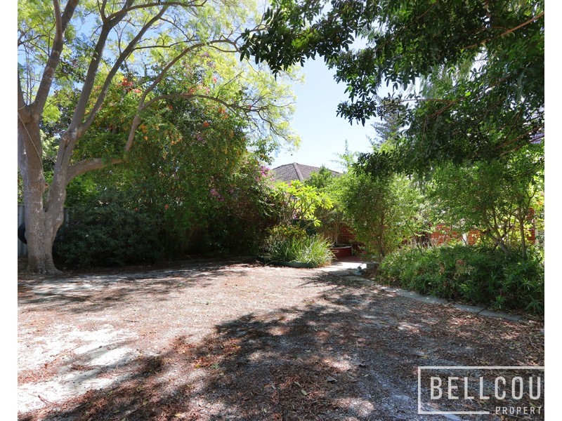 102 Monash Avenue, Nedlands WA 6009