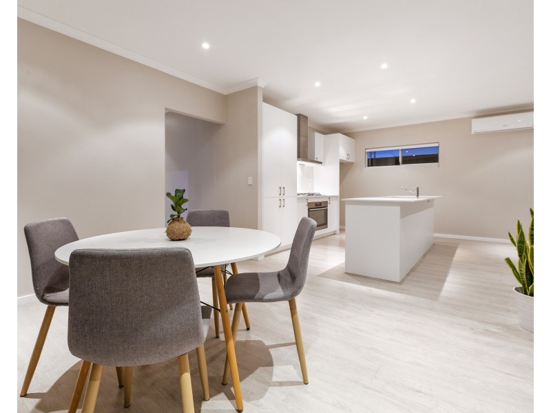 5 Fontina Way, Spearwood WA 6163