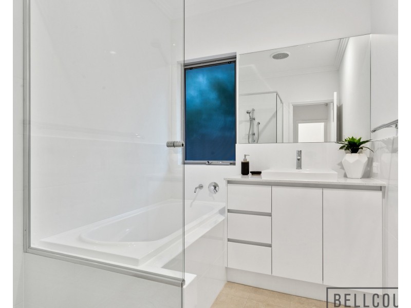 13b Thurlow Avenue, Yokine WA 6060