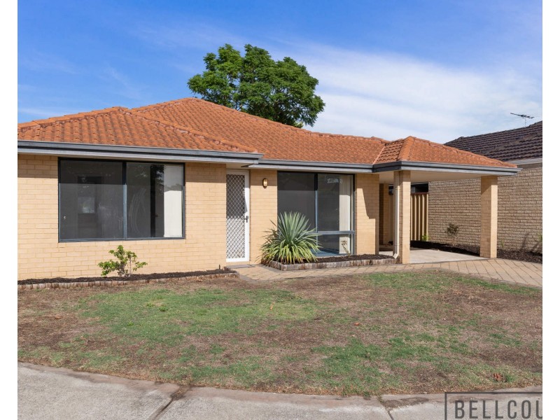 8 Courtland Crescent, Redcliffe WA 6104