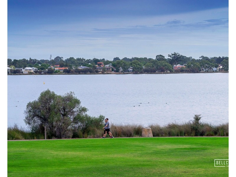 21 Fairview Gardens, Waterford WA 6152