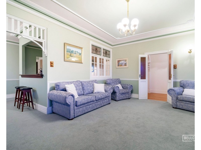 21 Fairview Gardens, Waterford WA 6152