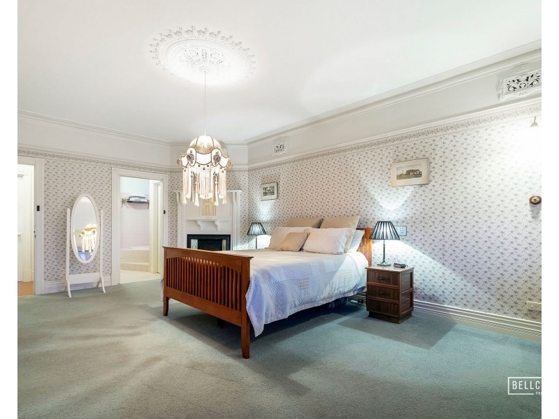 21 Fairview Gardens, Waterford WA 6152