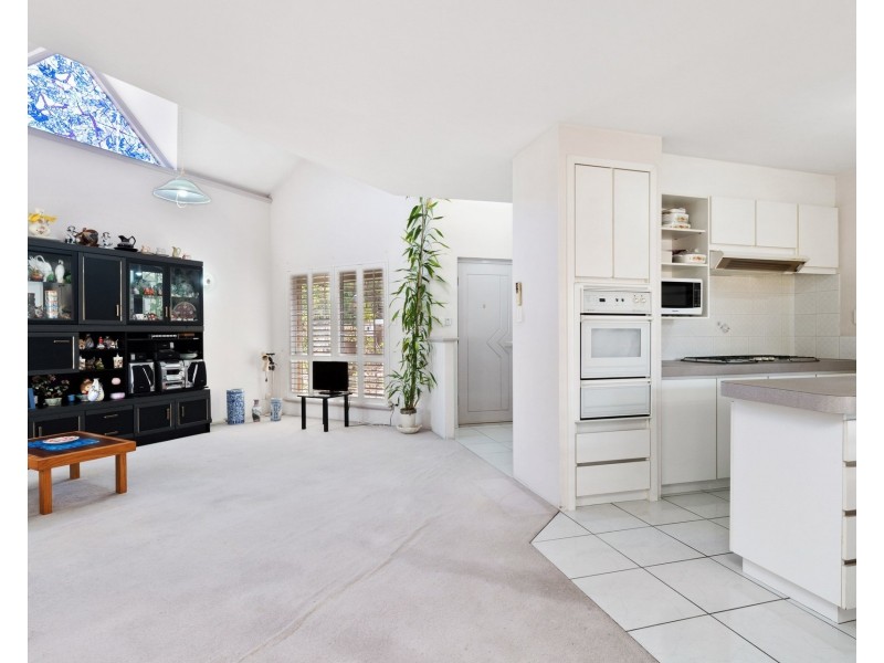 1/61 Lockhart Street, Como WA 6152