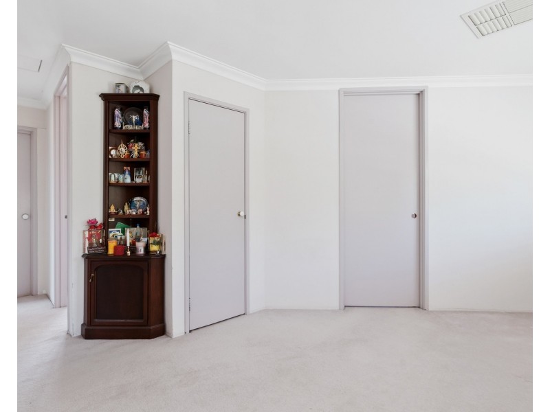 1/61 Lockhart Street, Como WA 6152