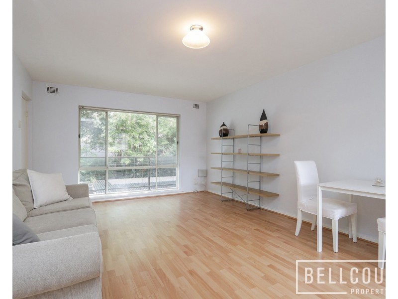14/4 Comer Street, Como WA 6152