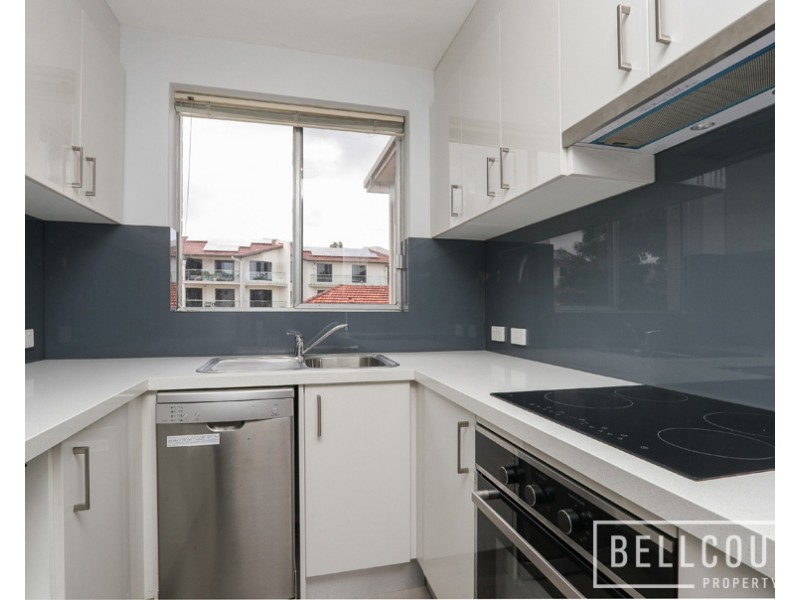14/4 Comer Street, Como WA 6152