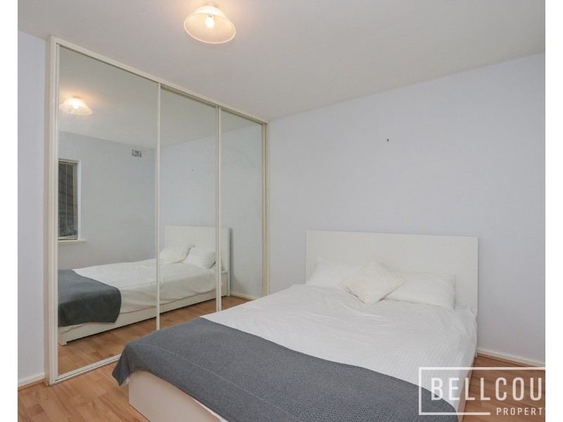 14/4 Comer Street, Como WA 6152