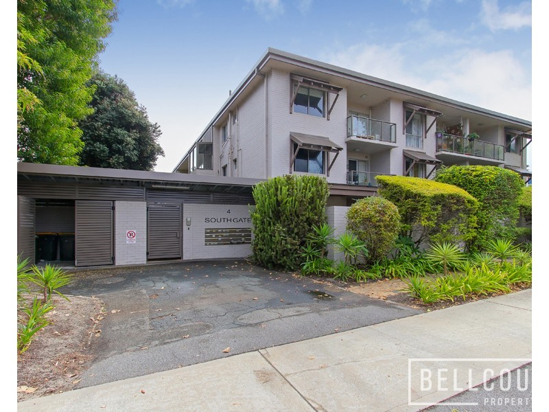 14/4 Comer Street, Como WA 6152