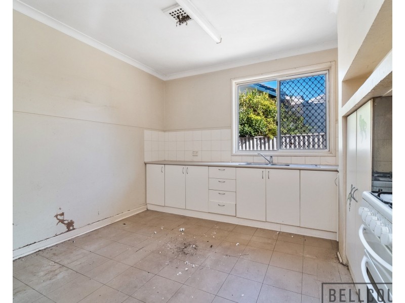 59 Alvah Street, St James WA 6102