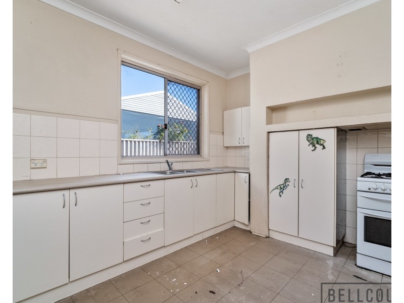 59 Alvah Street, St James WA 6102