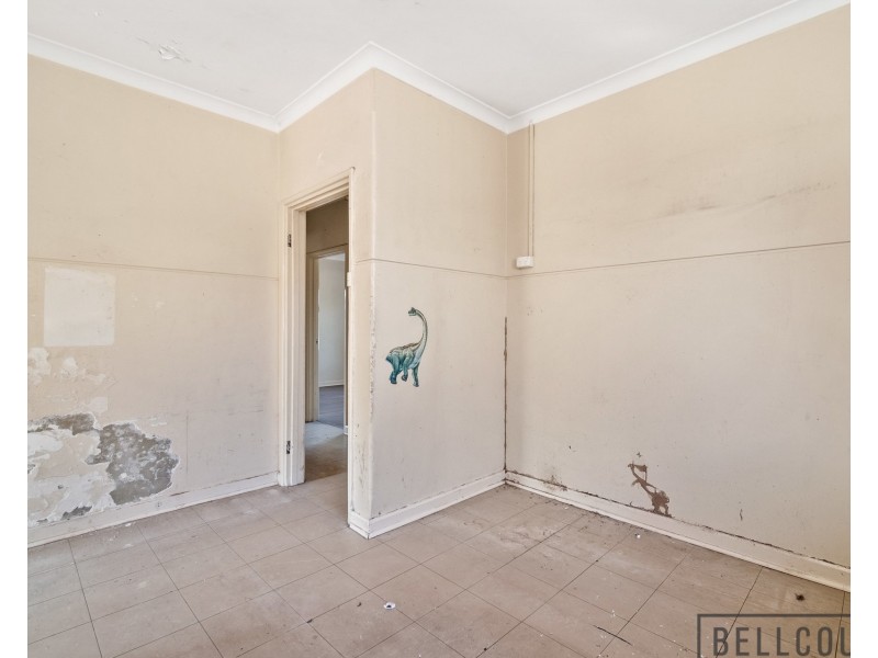 59 Alvah Street, St James WA 6102