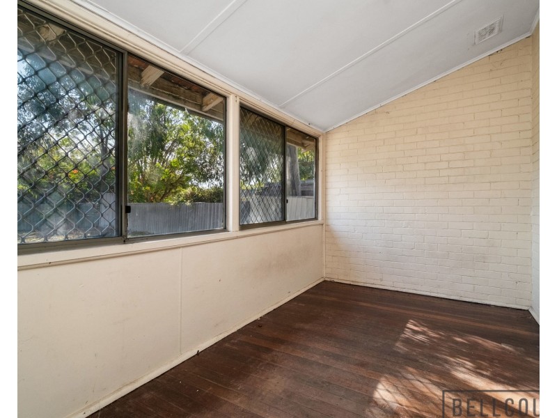 59 Alvah Street, St James WA 6102