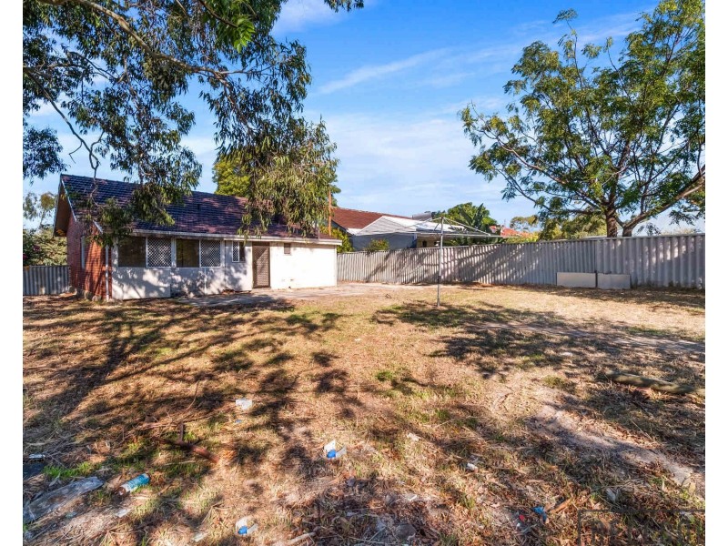 59 Alvah Street, St James WA 6102