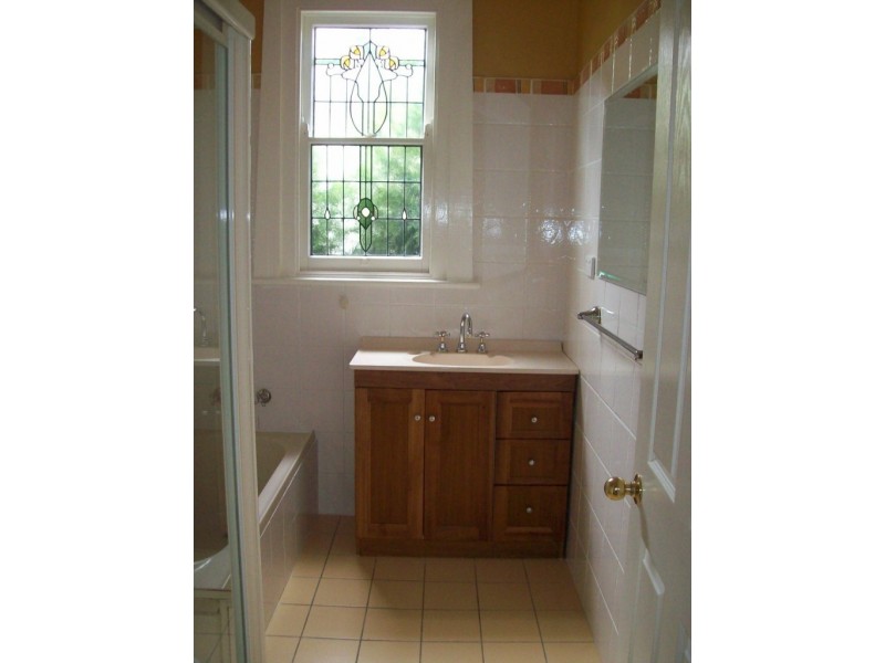 117 BRIDGES RD, New Lambton NSW 2305