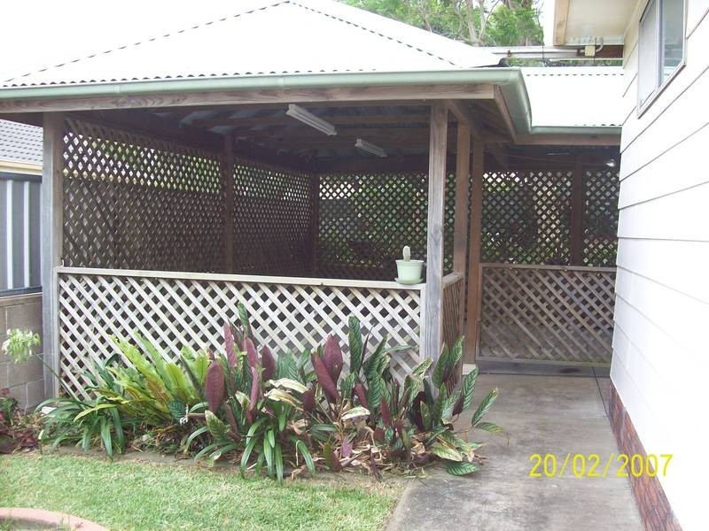 8 DAN CLOSE, Lambton NSW 2299