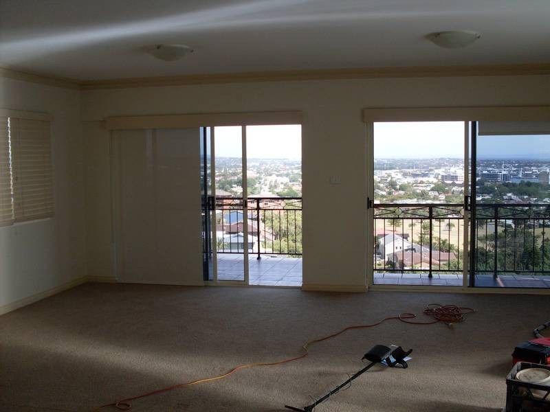 2/30 MEMORIAL DR, The Hill NSW 2300