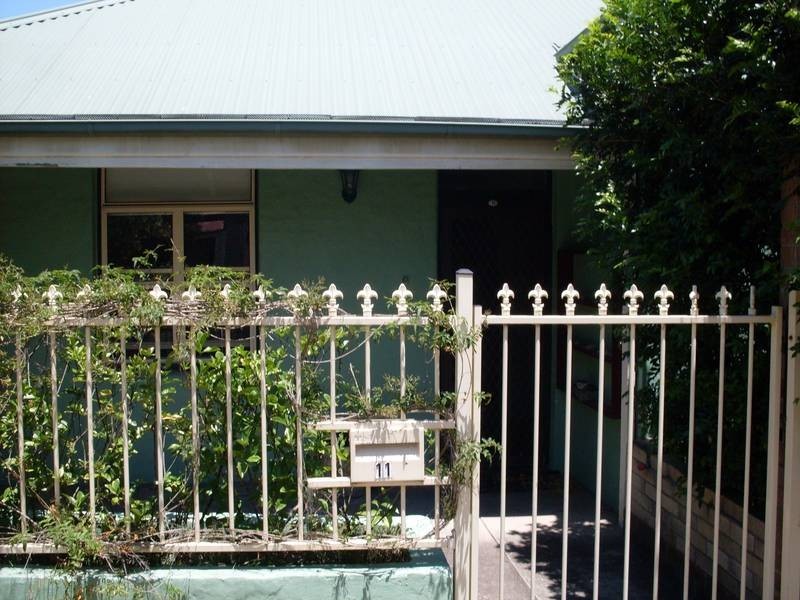 11 O’HARA ST, Maryville NSW 2293