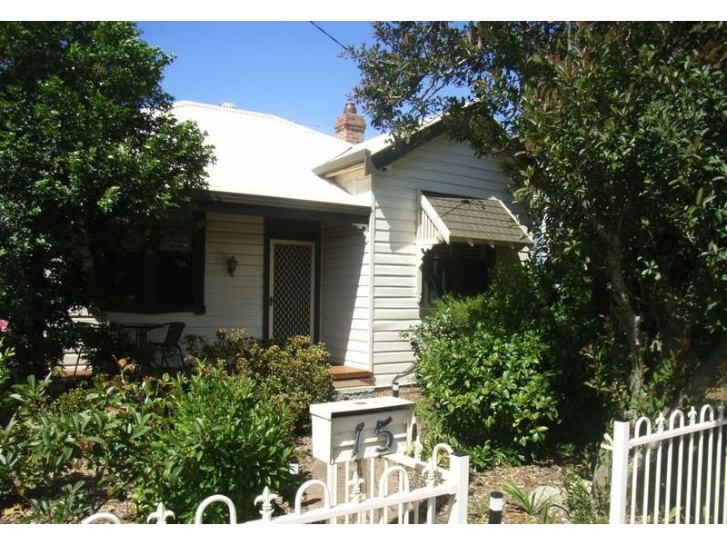 15 Park Street, Hamilton South NSW 2303