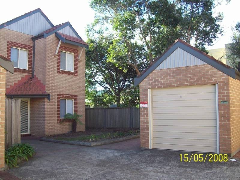 7/4 PARRY ST, Cooks Hill NSW 2300