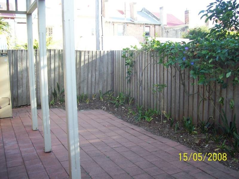 7/4 PARRY ST, Cooks Hill NSW 2300