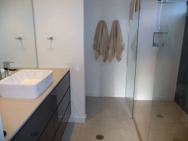 11A Bar Beach Avenue, Bar Beach NSW 2300