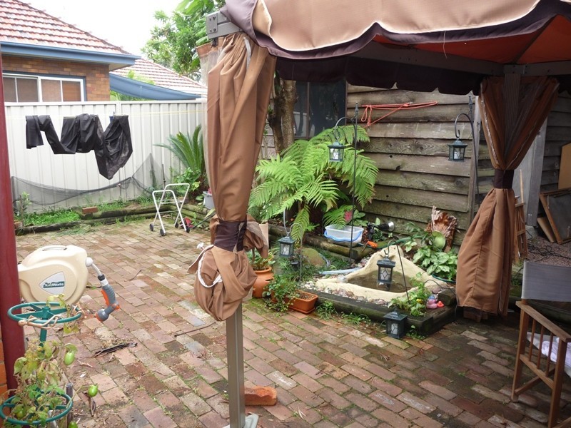 247 Maitland Road, Mayfield NSW 2304