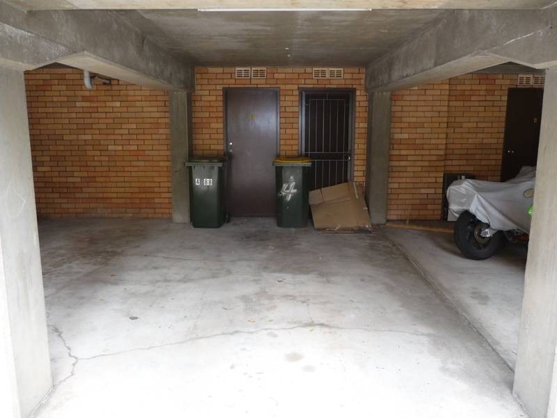 2/88 Tyrrell Street, The Hill NSW 2300