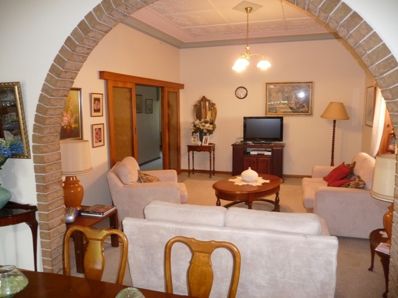 54 National Park Street, Hamilton East NSW 2303