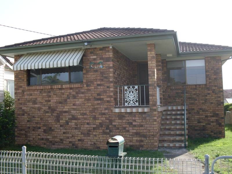 35 WOODS ST, Redhead NSW 2290